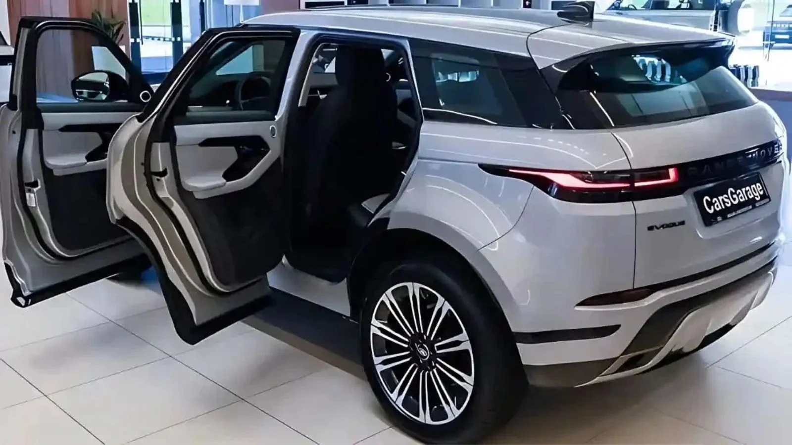Maruti Launches Mini Range Rover SUV at ₹6 Lakh – Mileage Meets Style